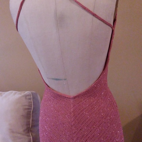 Pink and Sassy - Picture 3 of 4